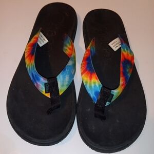 Chaco Vibrant Tie Dye Flip Flops Women's 9